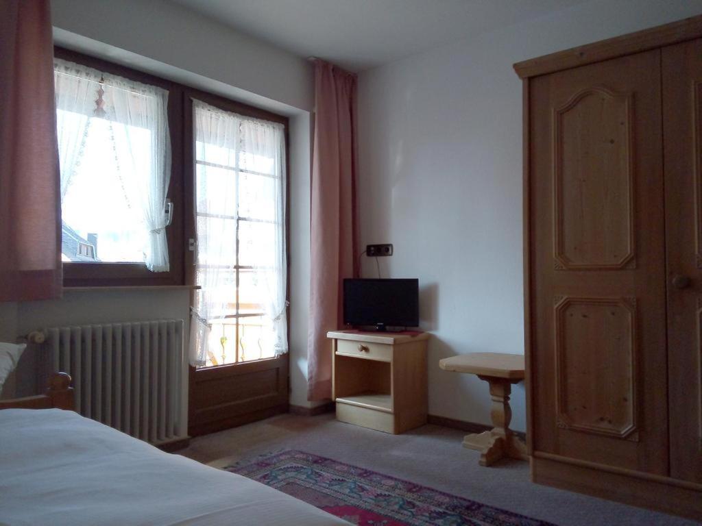 Gaestehaus Roessle Rötenbach Extérieur photo
