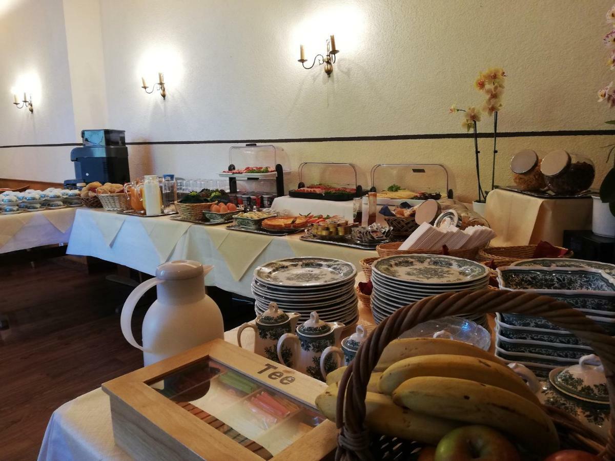 Gaestehaus Roessle Rötenbach Extérieur photo